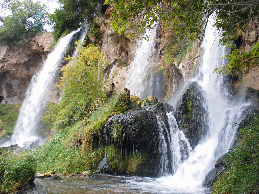 A Few Trails Out West That Are Perfect For Running Right Now